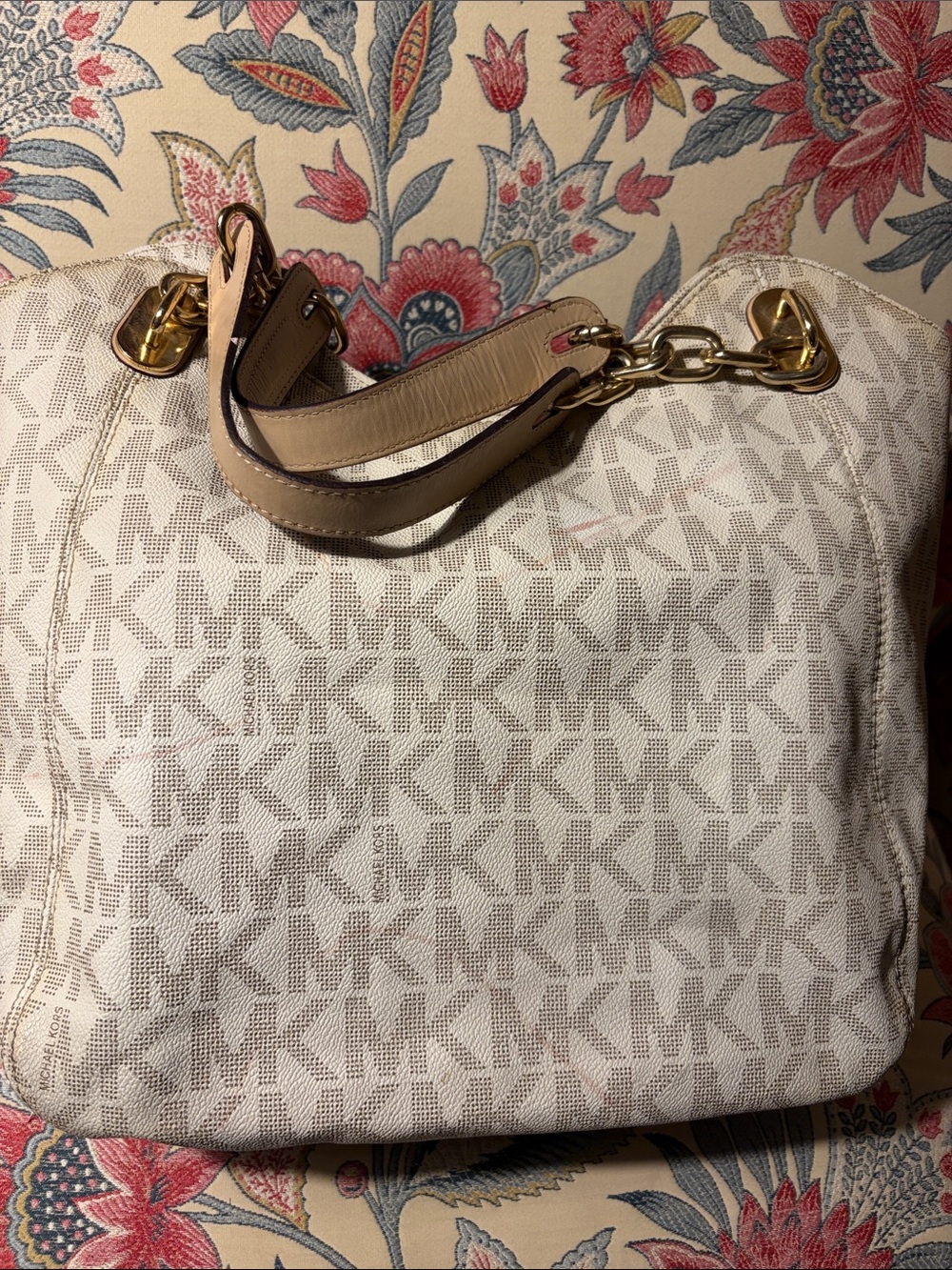 Michael Kors Vanilla Lillie Cream/Beige MK Logo Chain Tote